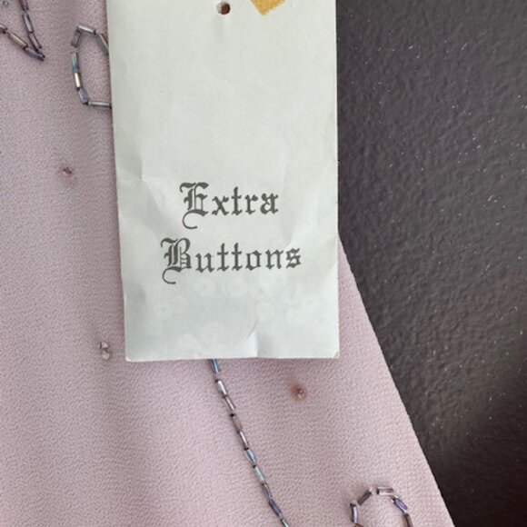 Soft pale pink chiffon dress with beads and sequins - Picture 6 of 8